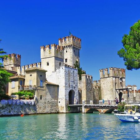 Appartamento Casa Elisa, trilocale a Peschiera del Garda Esterno foto