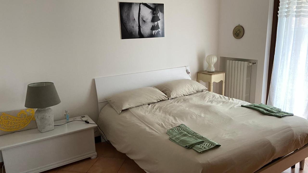 Appartamento Casa Elisa, trilocale a Peschiera del Garda Esterno foto