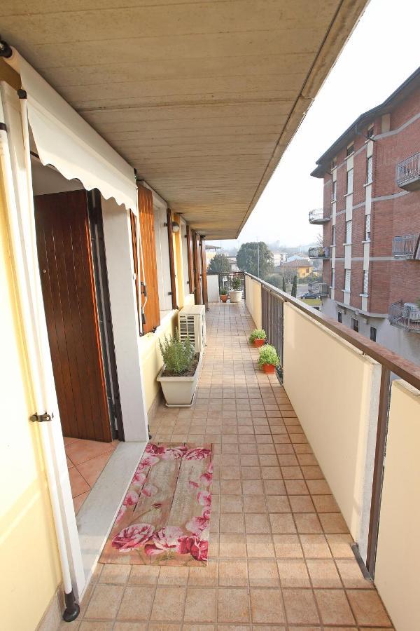 Appartamento Casa Elisa, trilocale a Peschiera del Garda Esterno foto