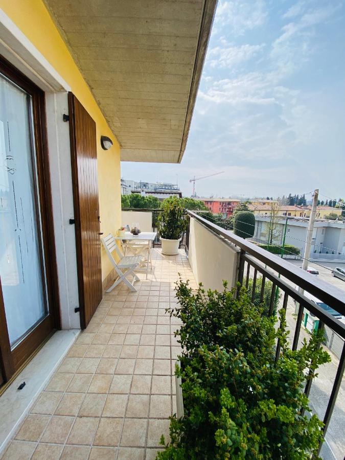 Appartamento Casa Elisa, trilocale a Peschiera del Garda Esterno foto
